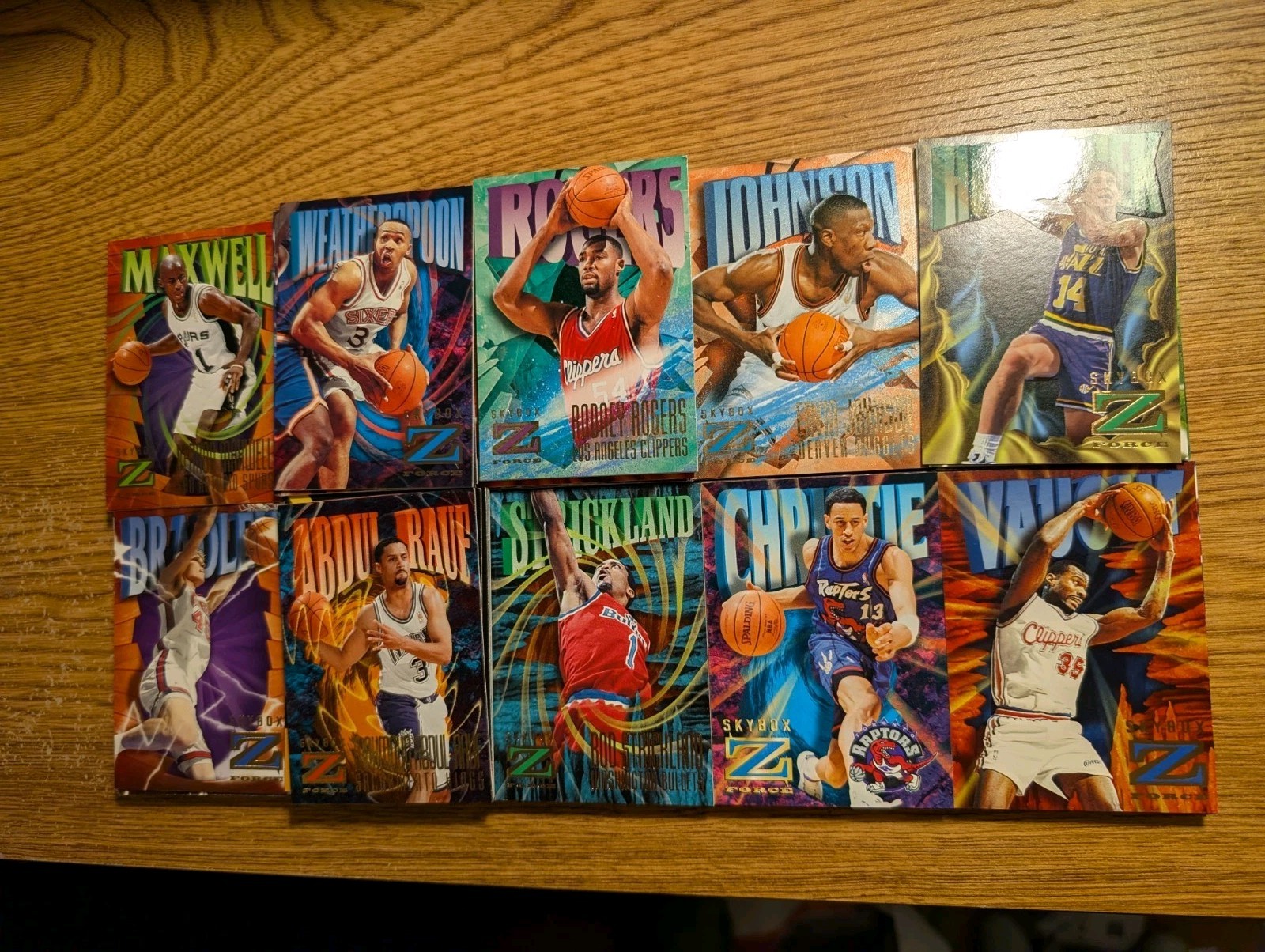 Lot of 200+ 1996-97 Skybox Z-Force Basketball Cards – Minor Stars and Commons
