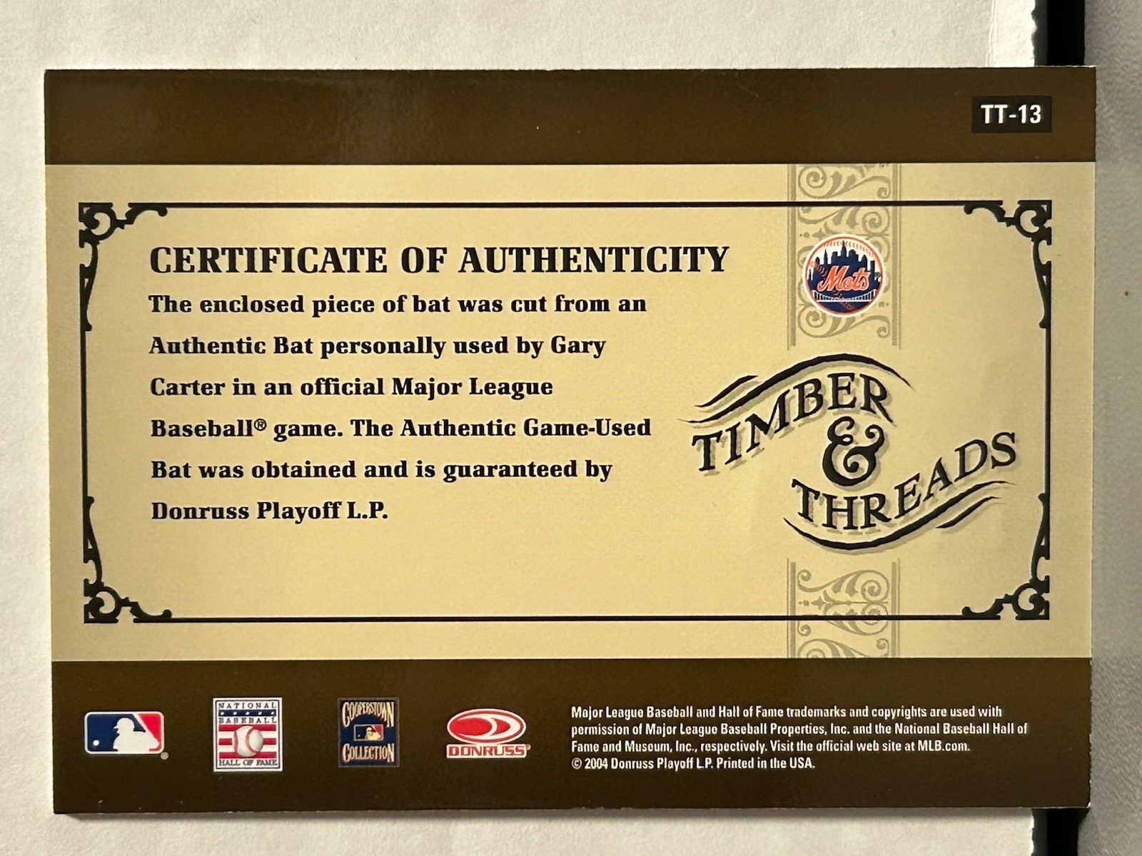 2005 Donruss Timber & Threads TT-13 Gary Carter Bat Relic