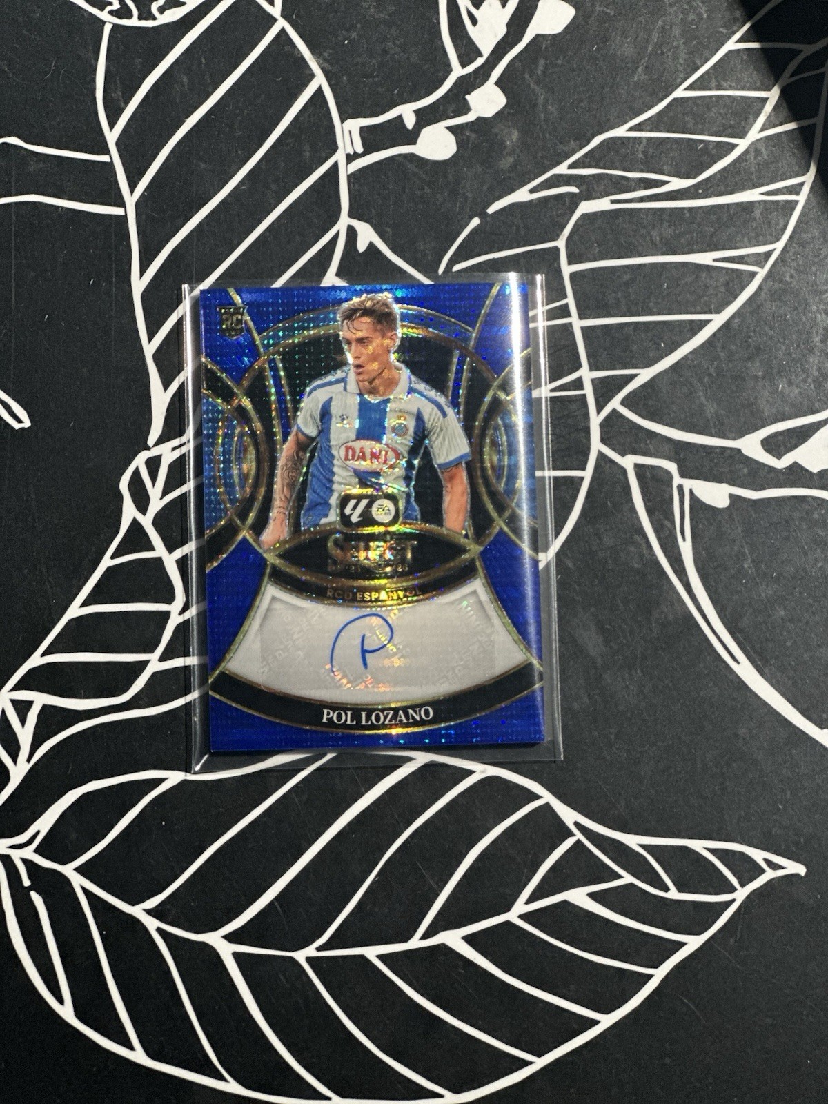 2025-26 Panini Select La Liga #S-PL Pol Lozano Signatures Auto Blue Pulsar