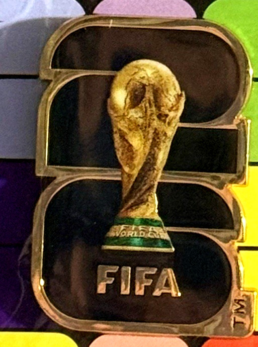 FIFA WORLD CUP 2026 GOLD LOGO PIN OFFICIALLY LICENSED *NEW* IN STOCK