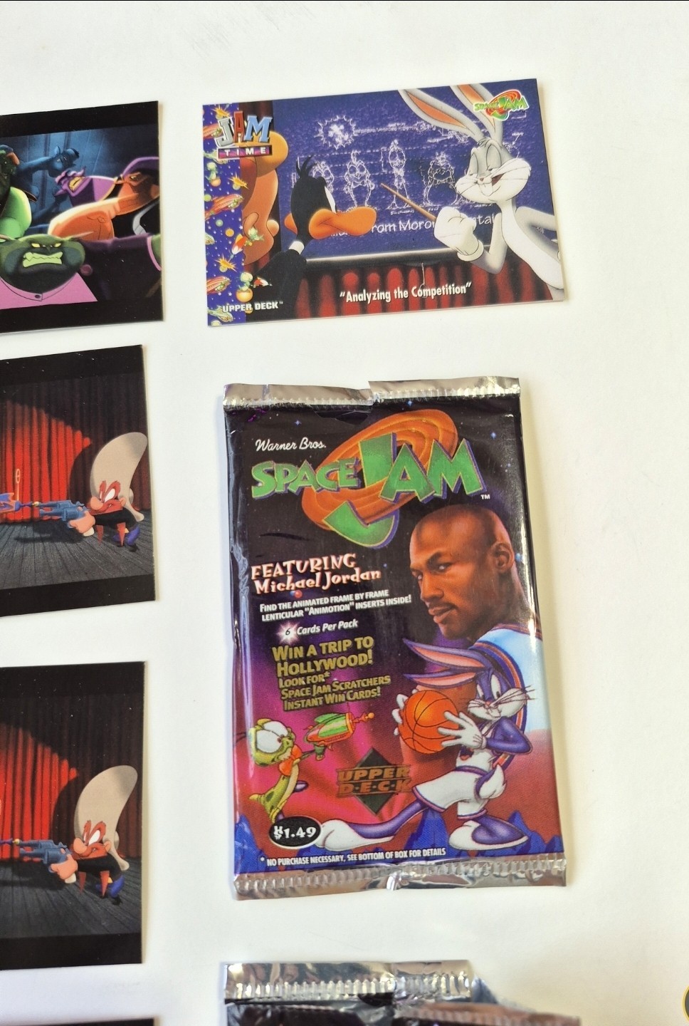 Space Jam Card Lot Of 11 Michael Jordan 1996 #56 Sneak Peek Booster Pack Wrapper