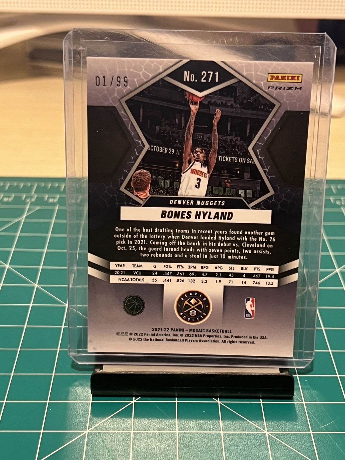 2021-22 Panini Mosaic – NBA Debut Bones Hyland #271 Blue Mosaic Prizm /99 (RC)