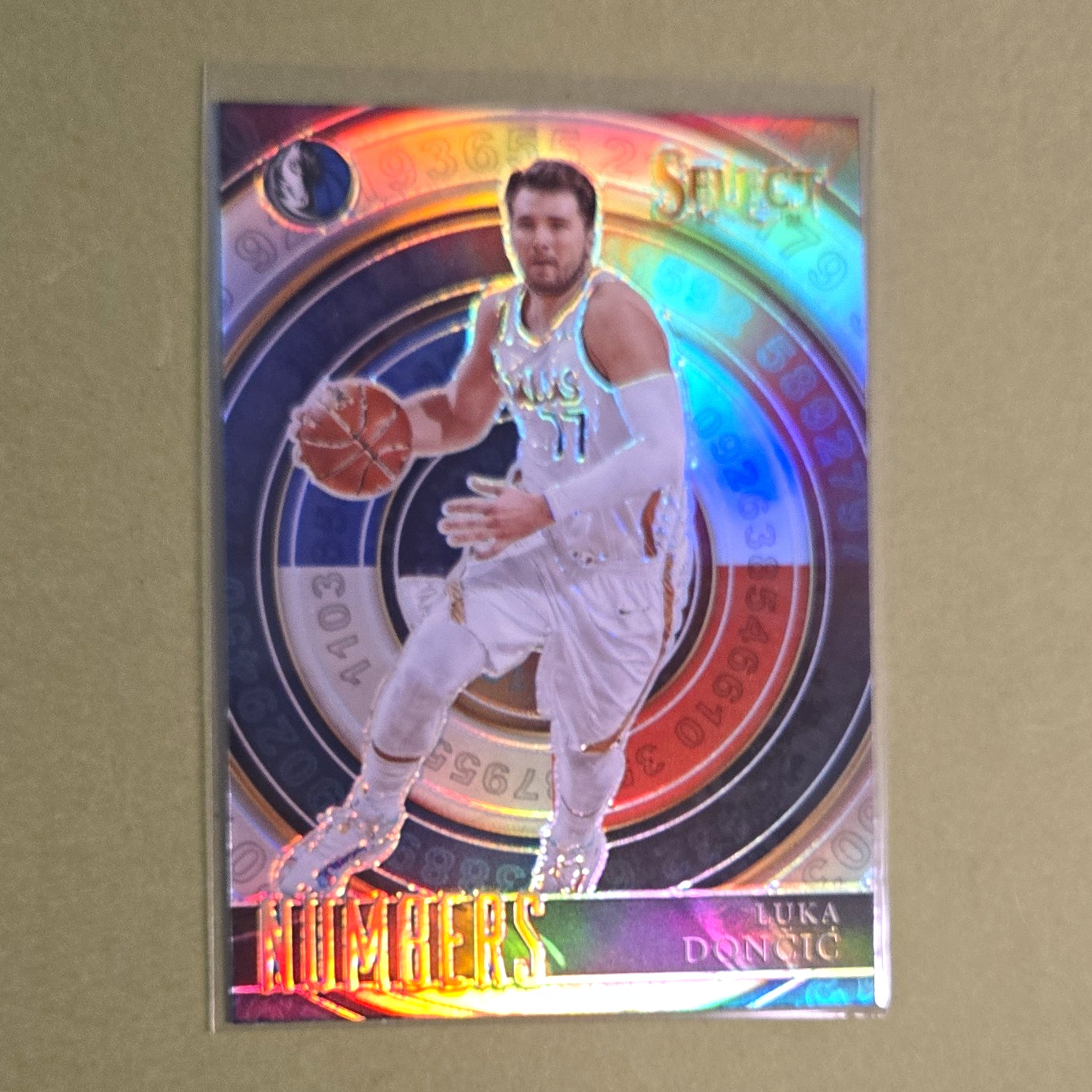Panini Select 2020-21 Luka Dončić Select Numbers Insert #6 Dallas Mavericks