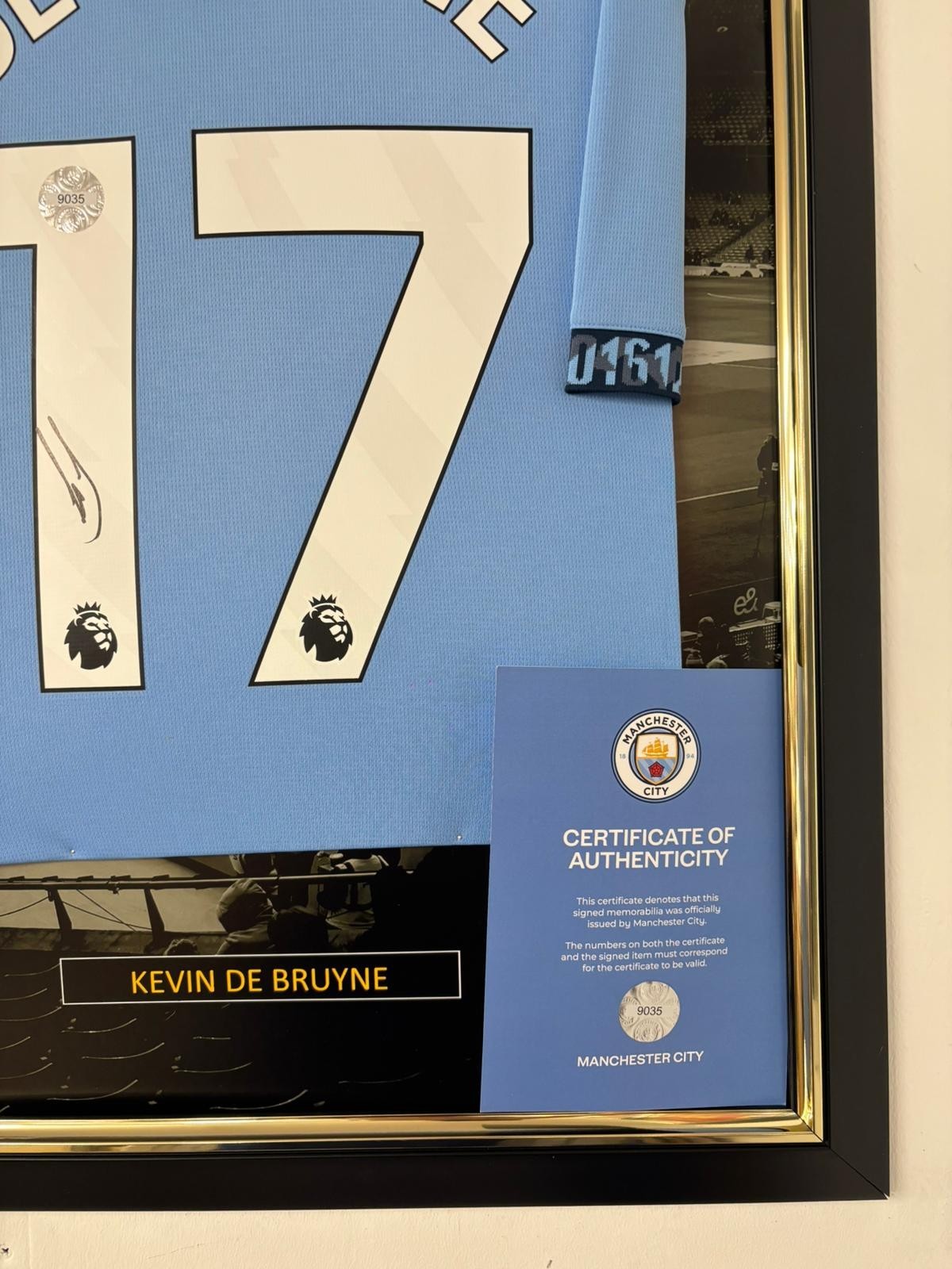 Framed City Erling Haaland Signed Shirt Jersey ** CLUB CERTIFICATE ** RRP£795