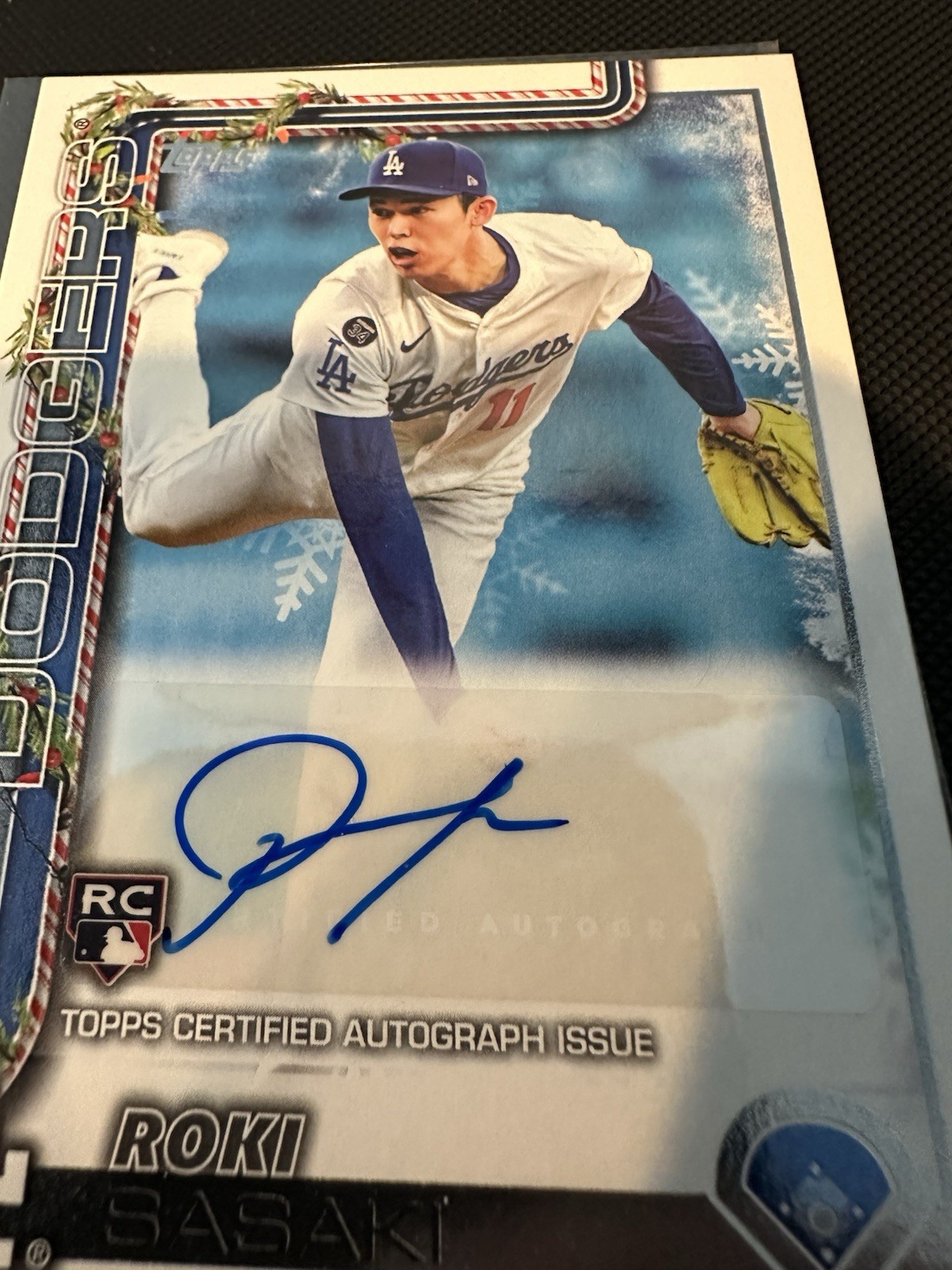 2025 Topps Holiday Riki Sasaki /200 Auto #PA-RS Dodgers