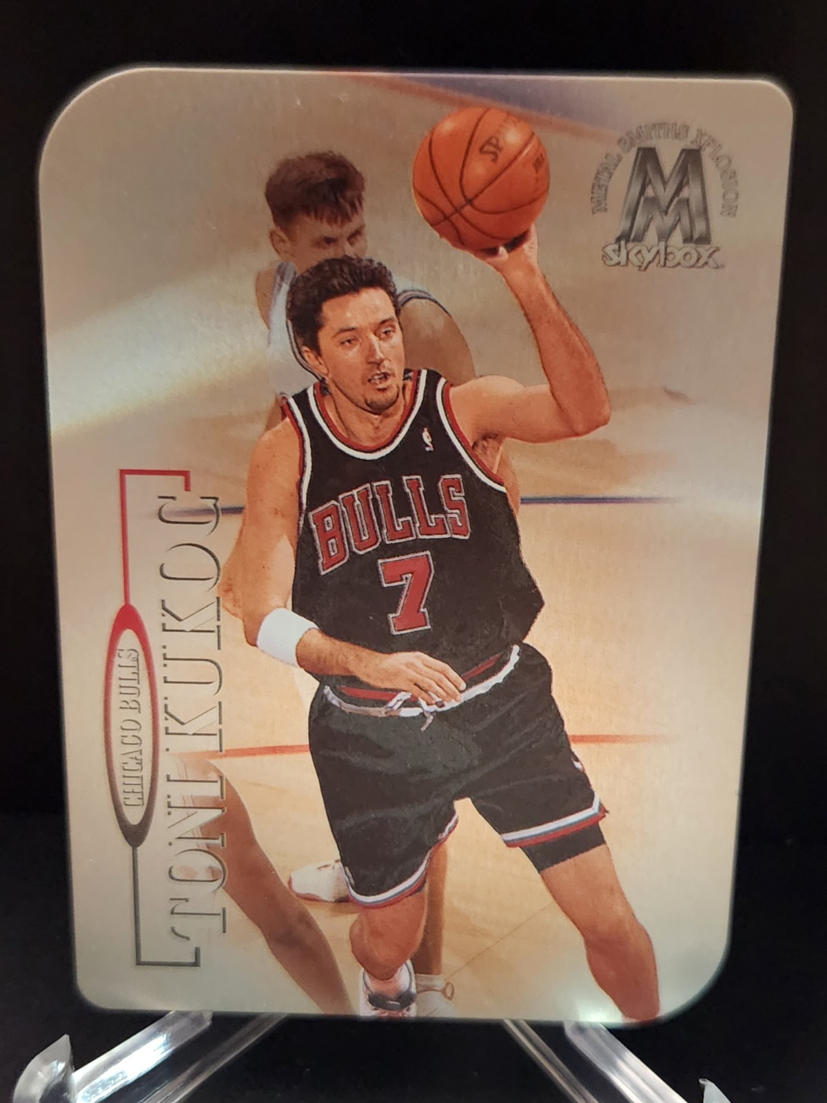 1998-99 Skybox Molten Metal – Metal Smiths Toni Kukoc #27 Xplosion