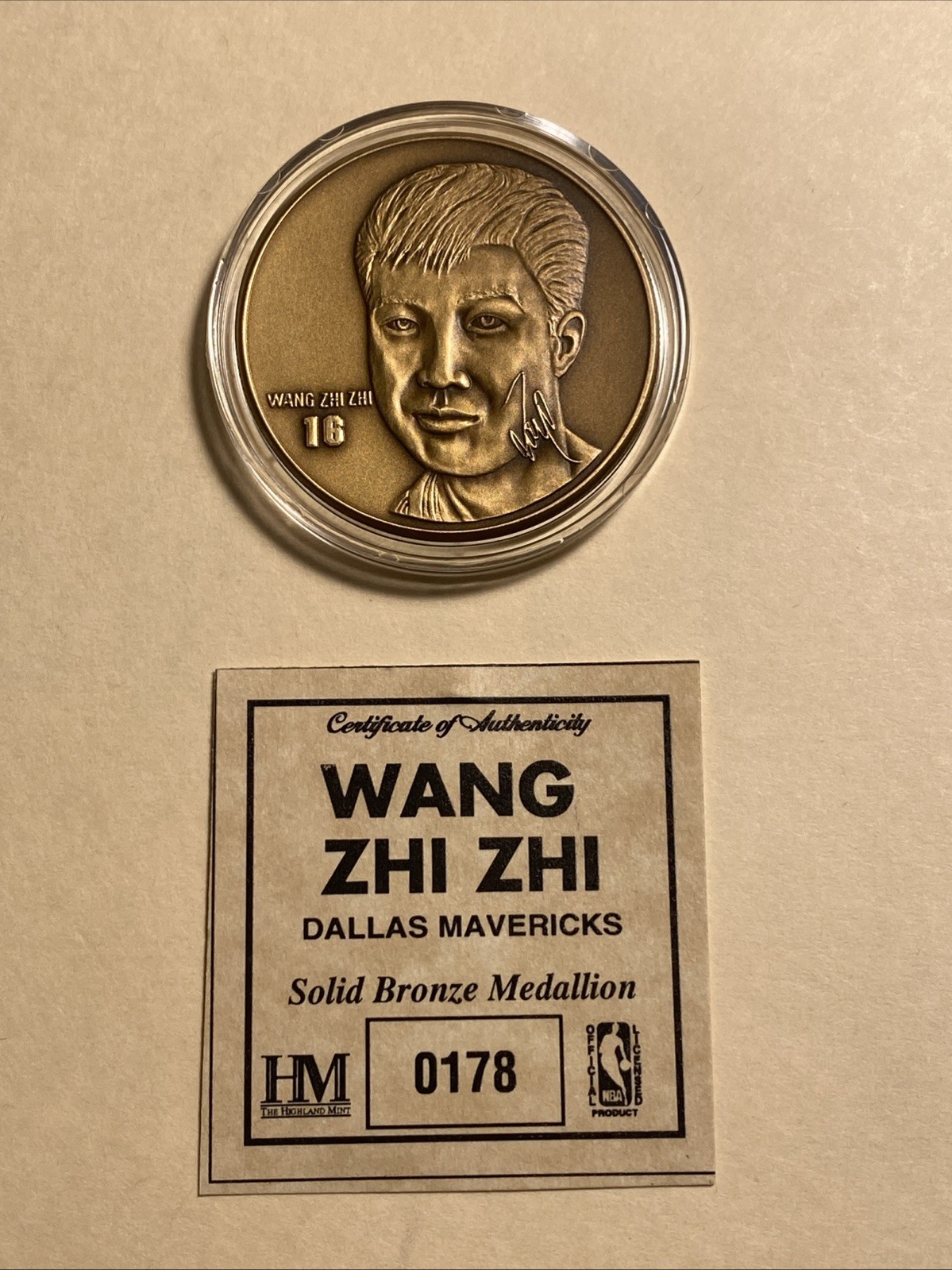 Wang Zhi Zhi Dallas Mavericks Solid Bronze Medallion Serial # 0178 Highland Mint