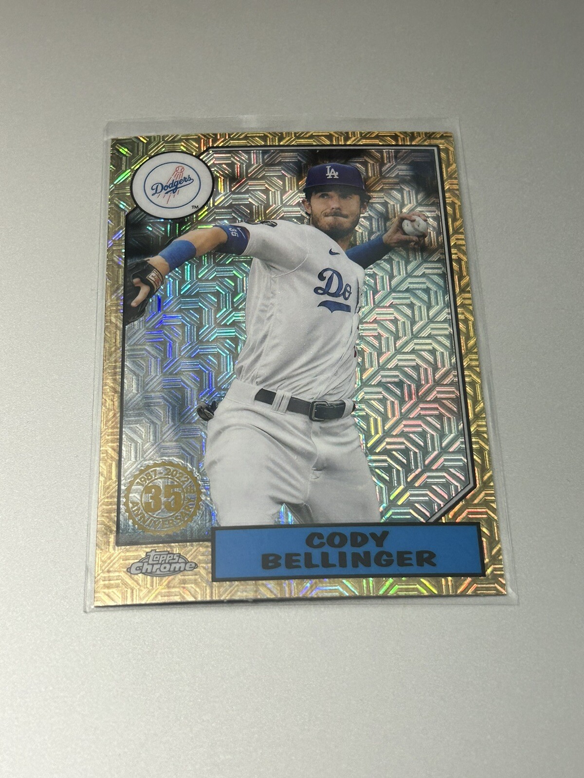 2022 Topps Chrome #T87C-6 Cody Bellinger Mojo Refractor Los Angeles Dodgers