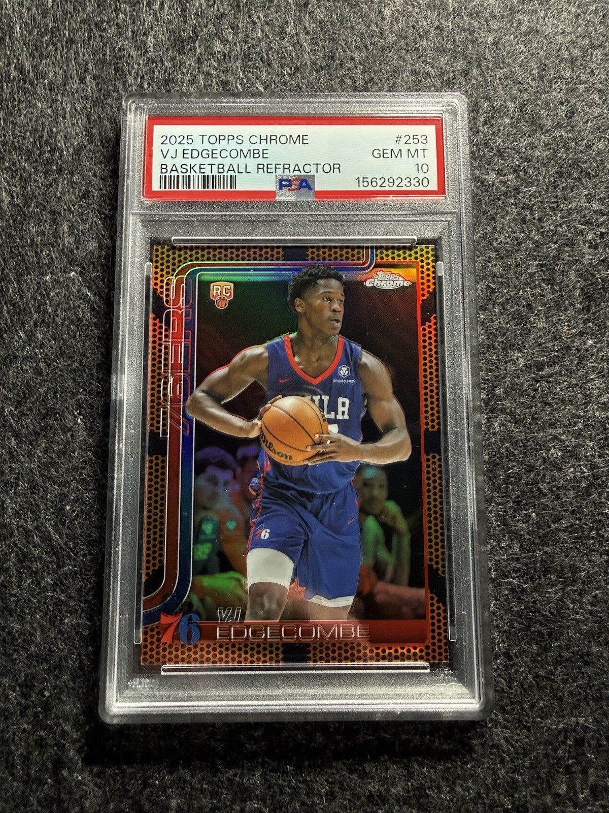 VJ EDGECOMBE RC 2025 TOPPS CHROME BASKETBALL REFRCATOR PSA 10 76ERS #253