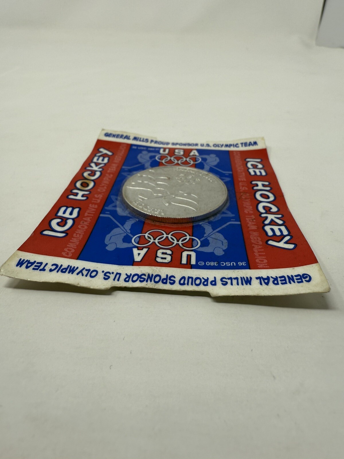 VINTAGE 1998 General Mills US Olympic Team – USA Ice Hockey [Winter Sports Coin]