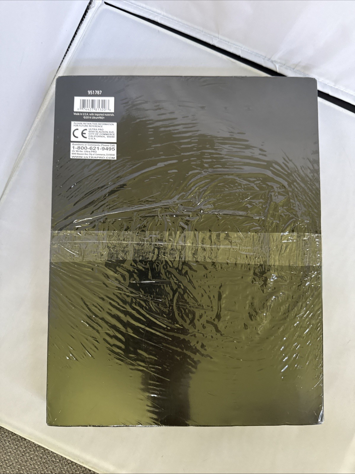 Ultra Pro Platinum Series Hologram 9-Pocket Pages (100) Hobby Exclusive 2014