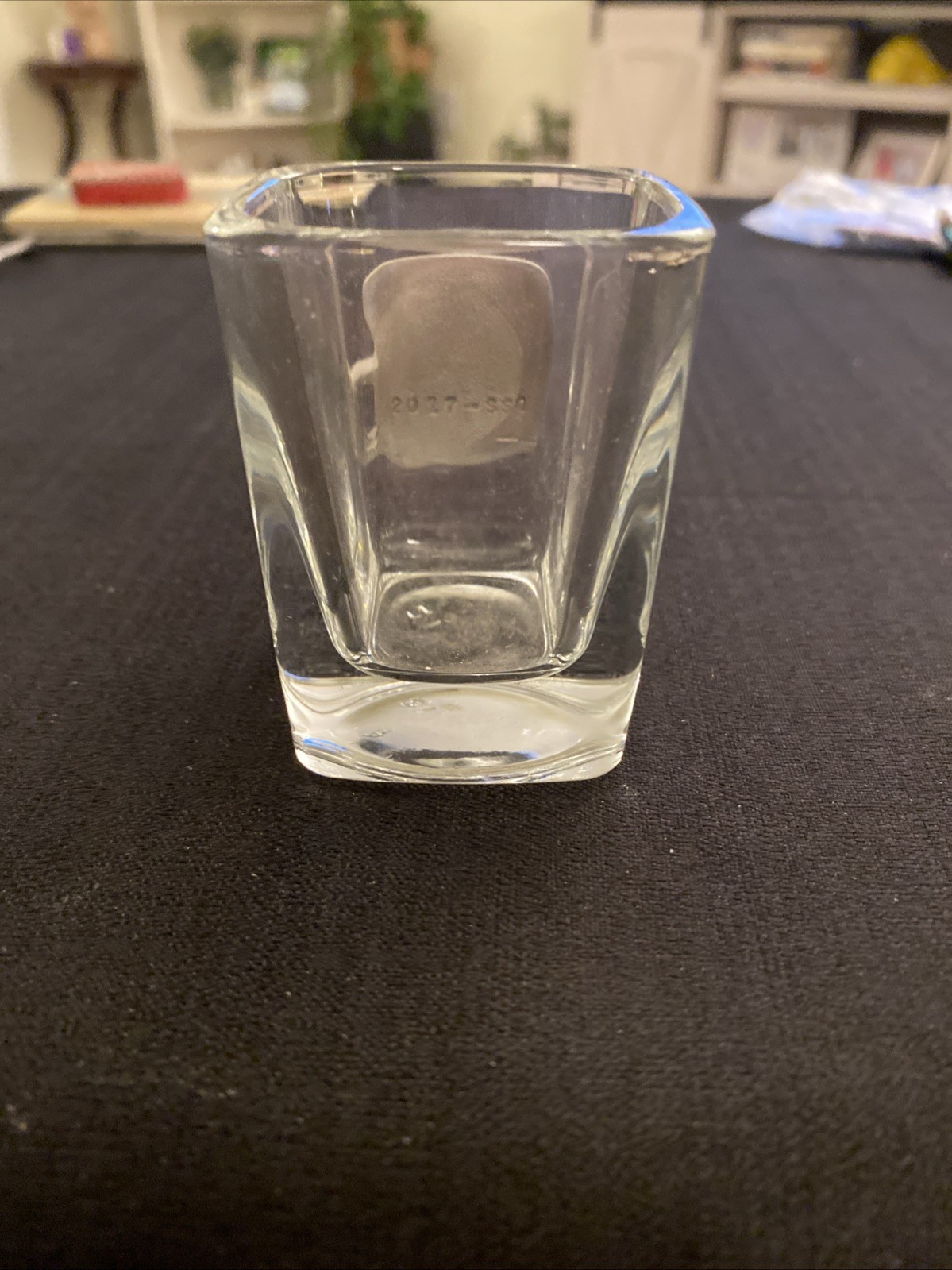 NFL PITTSBURGH STEELERS 2OZ SQUARE SHOT GLASS, UNIQUE METAL EMBLEM!
