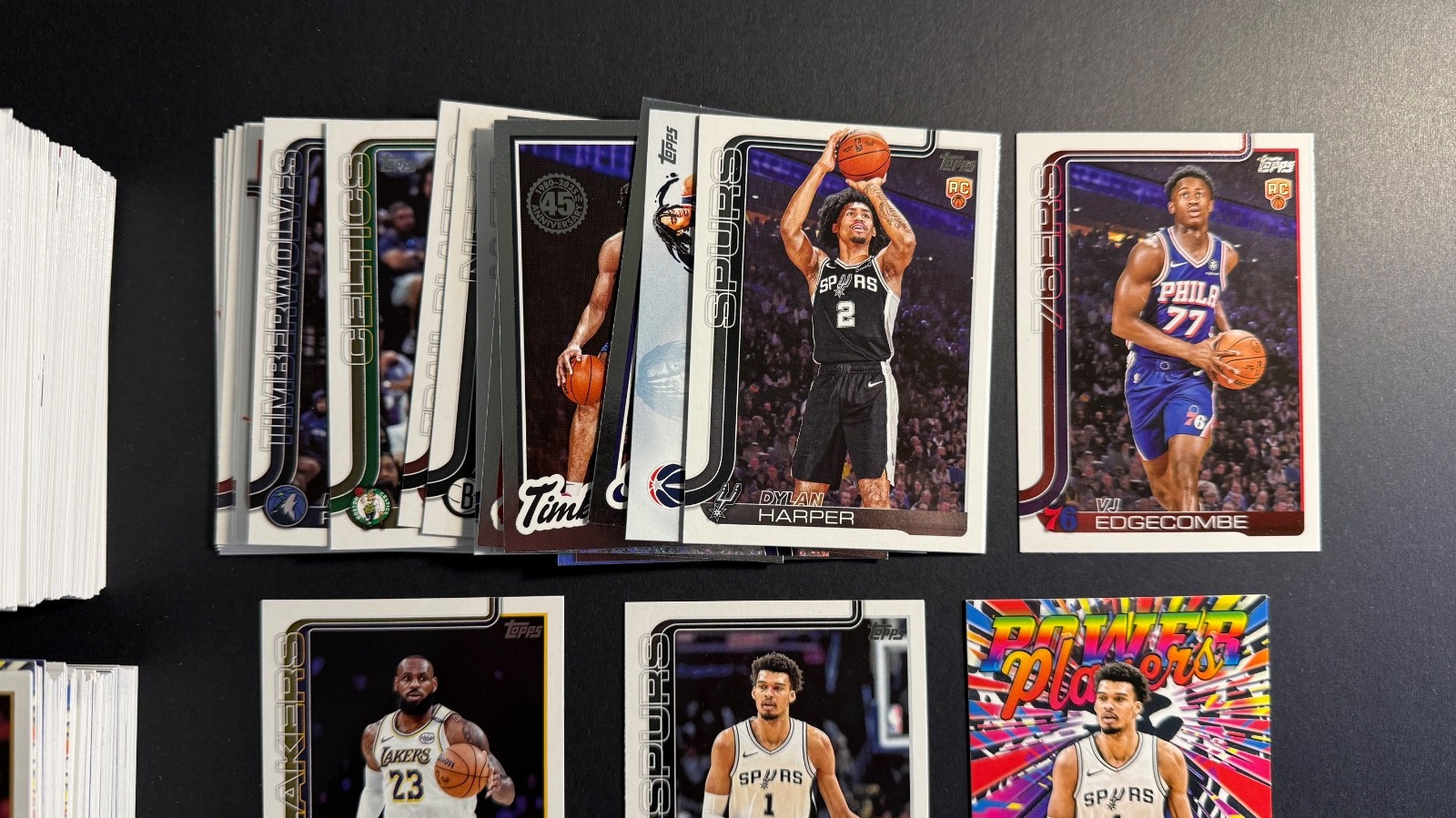 Lot of 200+ / 2025 Topps NBA Stars Parallels Commons Rookies WEMBANYAMA LEBRON