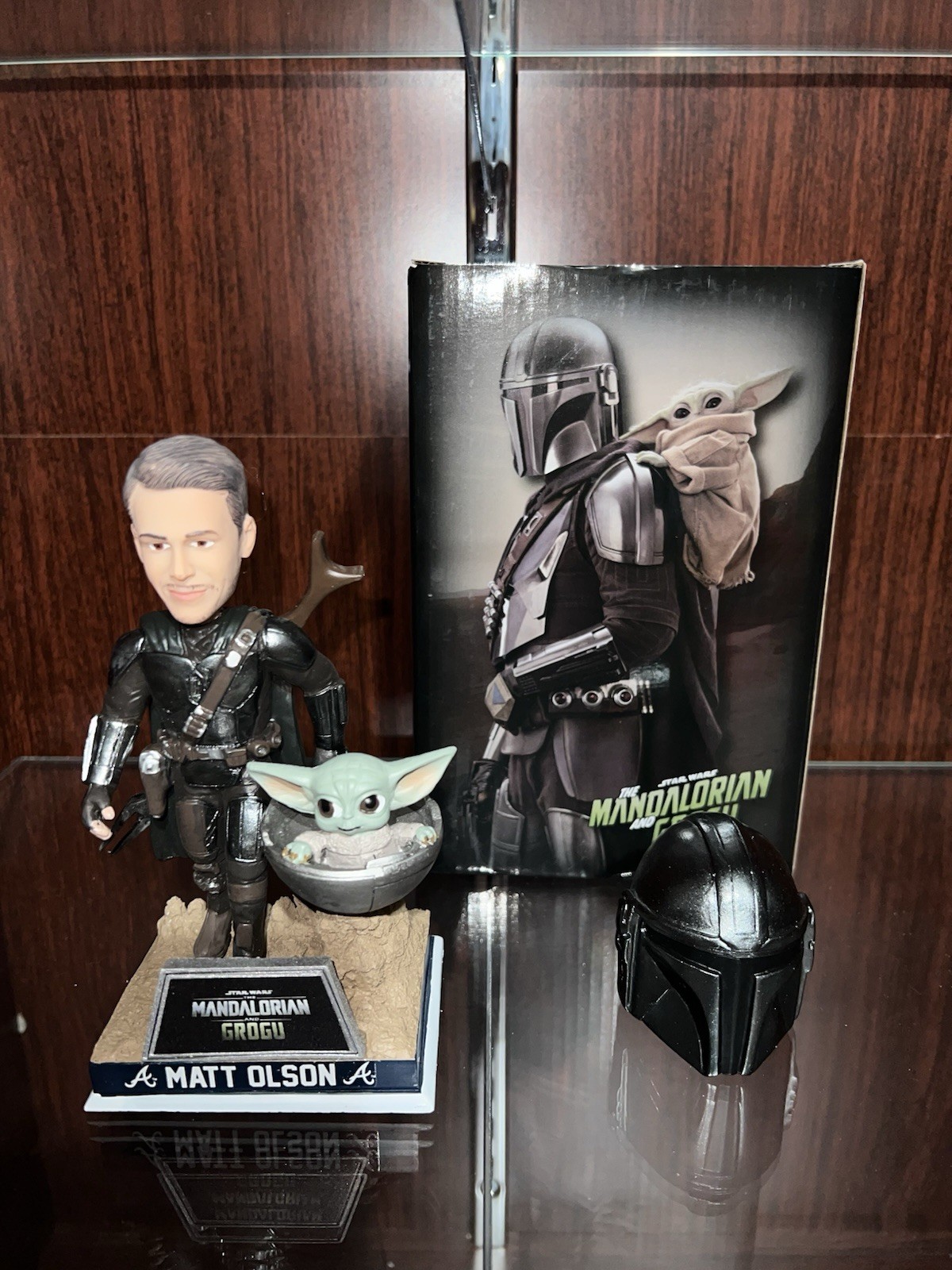 Atlanta Braves Stars Wars Mandalorian & Grogu Matt Olson Bobblehead