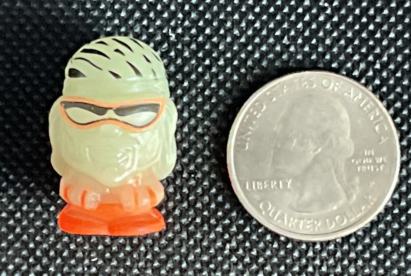 Macho Man Glow In The Dark WWE Teenymates 1″ Mini Figure. Party Animal, Inc.
