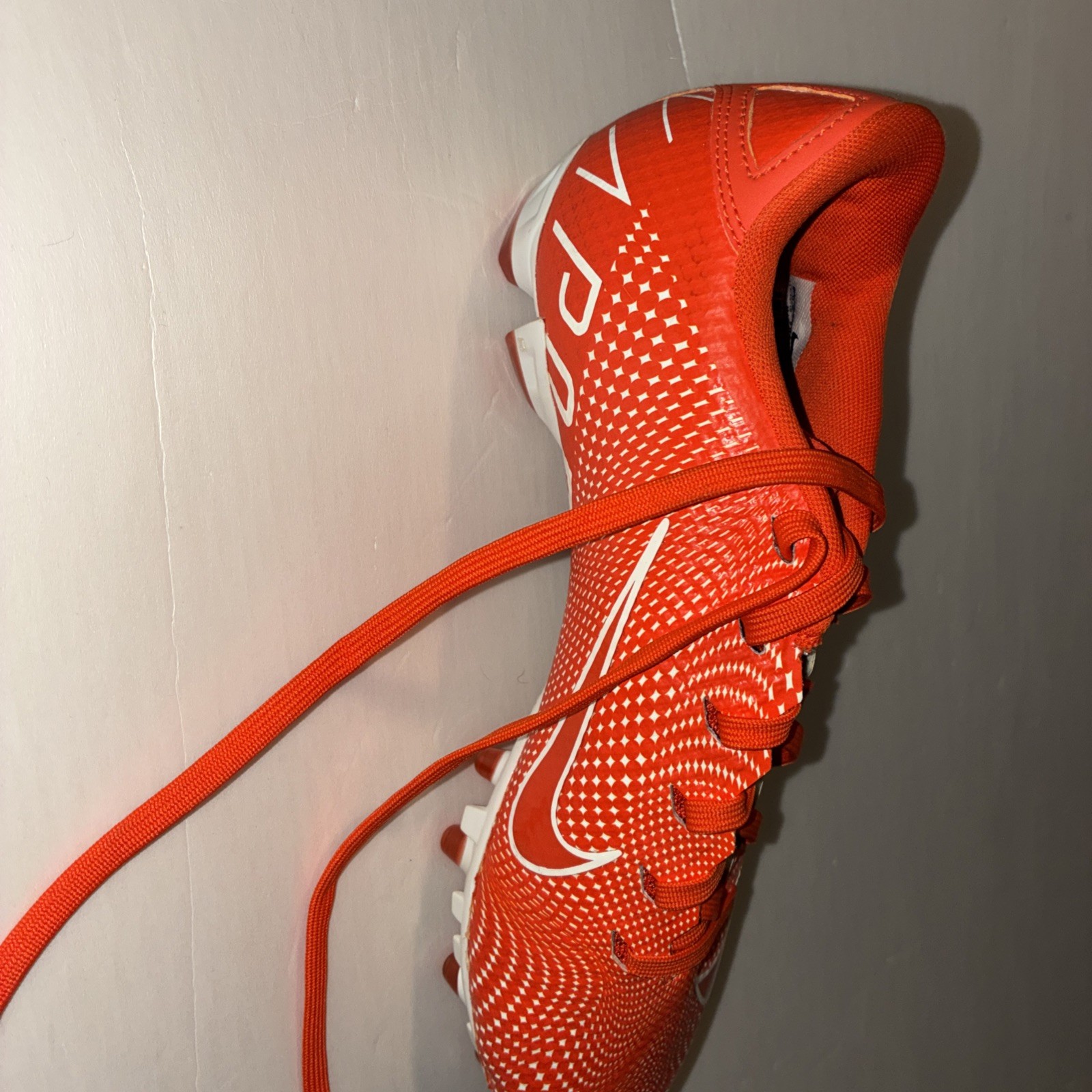 Alex Singleton Autographed cleat signed at event in person