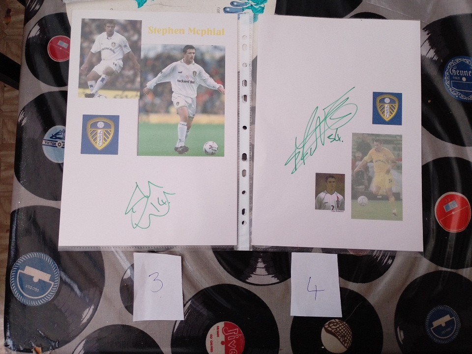 Signed Leeds United Pictures Ex Players £6 Each