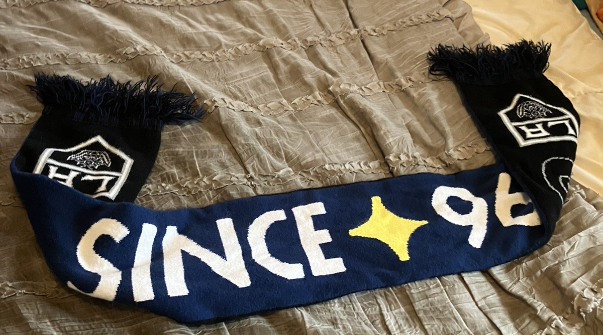 LOS ANGELES KINGS HOCKEY LOS ANGELES GALAXY SOCCER REVERSIBLE SCARF FREE SHIP