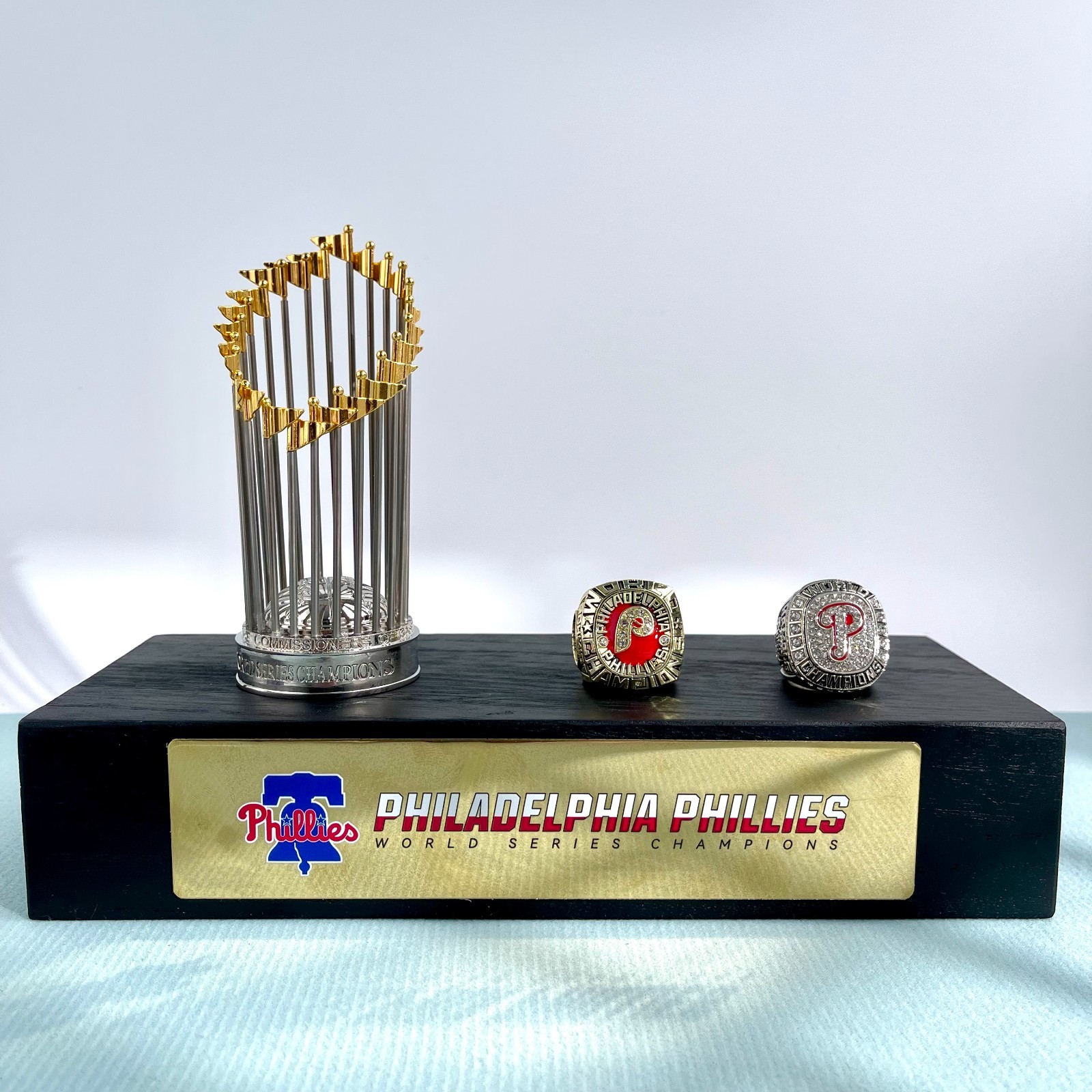 Philadelphia Phillies World Series Championship 1 Trophy & 2 Rings Display Case