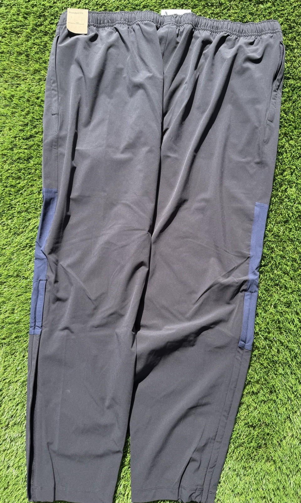 Size Large | Jordan Brand X Michigan Wolverines PE Sideline Pants 2025