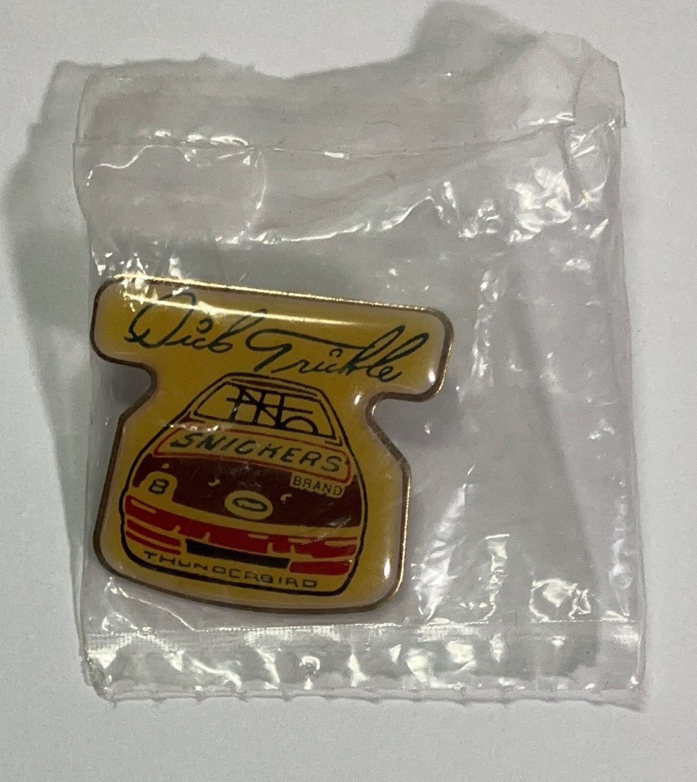 1992 NASCAR Dick Trickle #8 Thunderbird Ford New in Bag Pin Snickers Sponsor