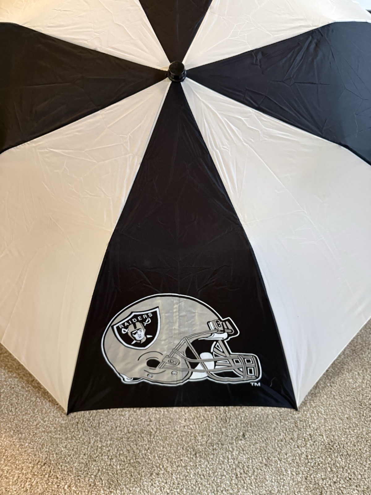 VTG Oakland Raiders Football Helmet Spell Out Logo NFL Compact Rain Umbrella