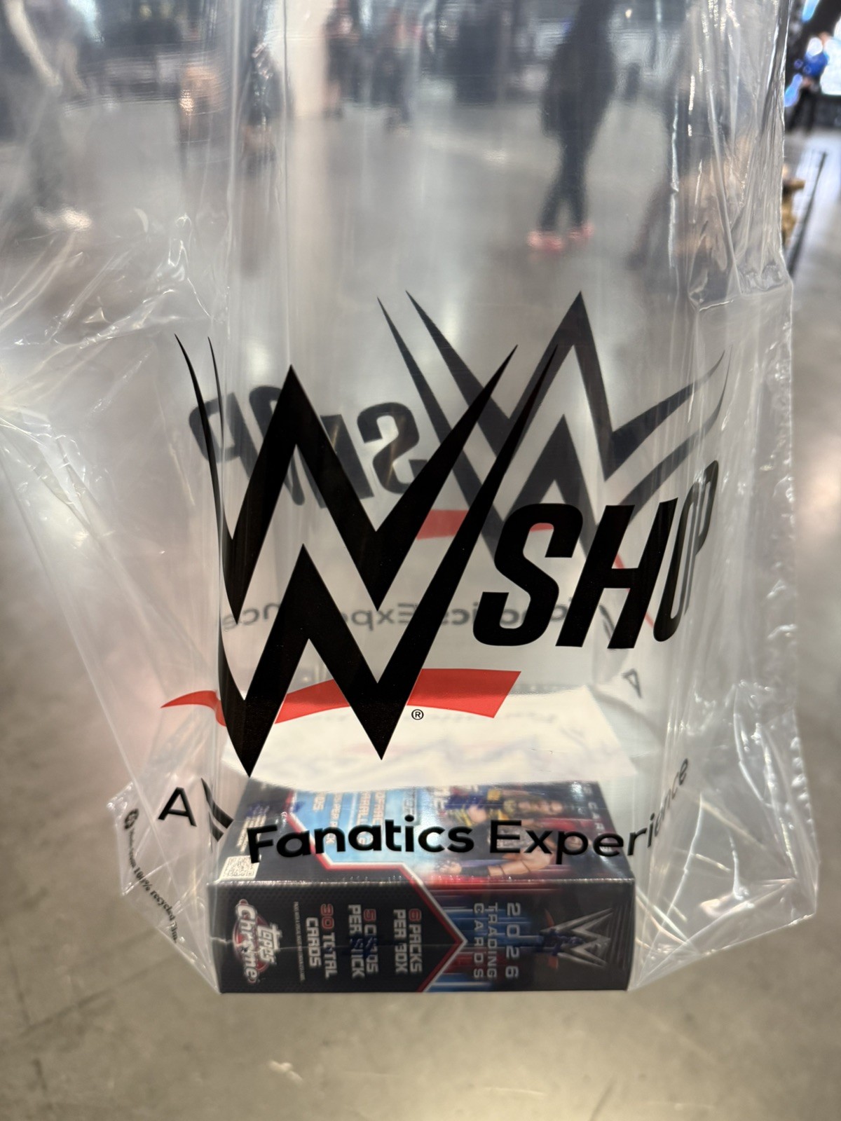 NEW IN HAND – 2026 WWE Topps Chrome Wrestlemania Exclusive Logofractor Edition