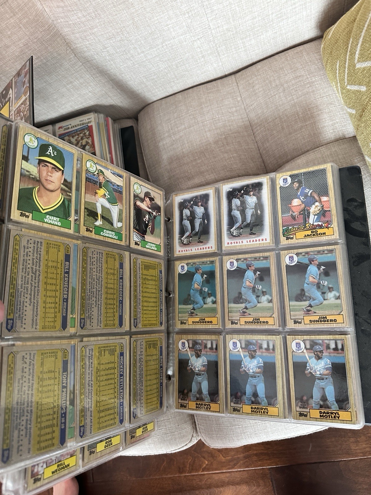 1800 Pocket Trading Card Album Binder Protector Page Sleeves 100 Sheets Baseball