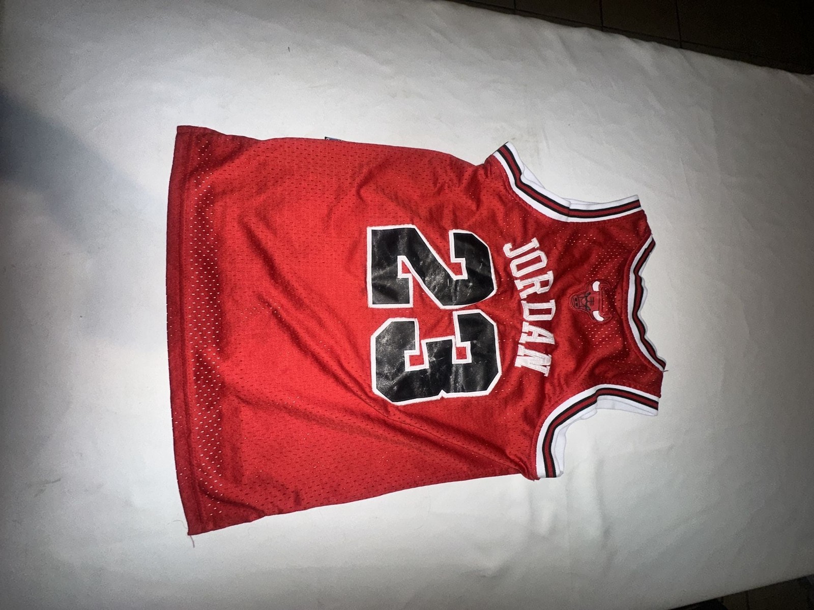 Vintage Nike Chicago Michael Jordan #23 Jersey Size 12-14 Y Small +2
