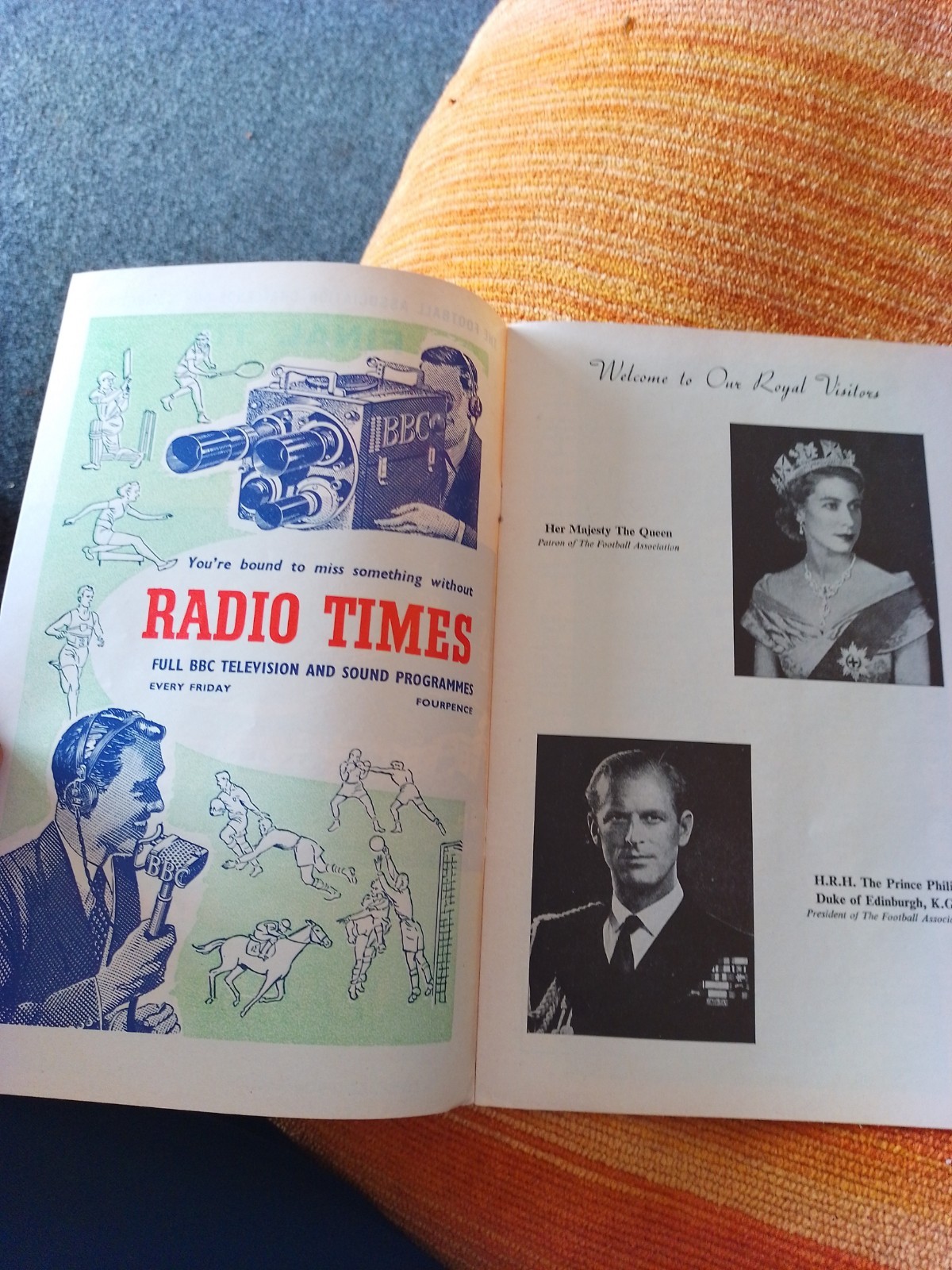 BOLTON v MANCHESTER UNITED 1958 FA CUP FINAL Reproduction PROGRAMME (1)