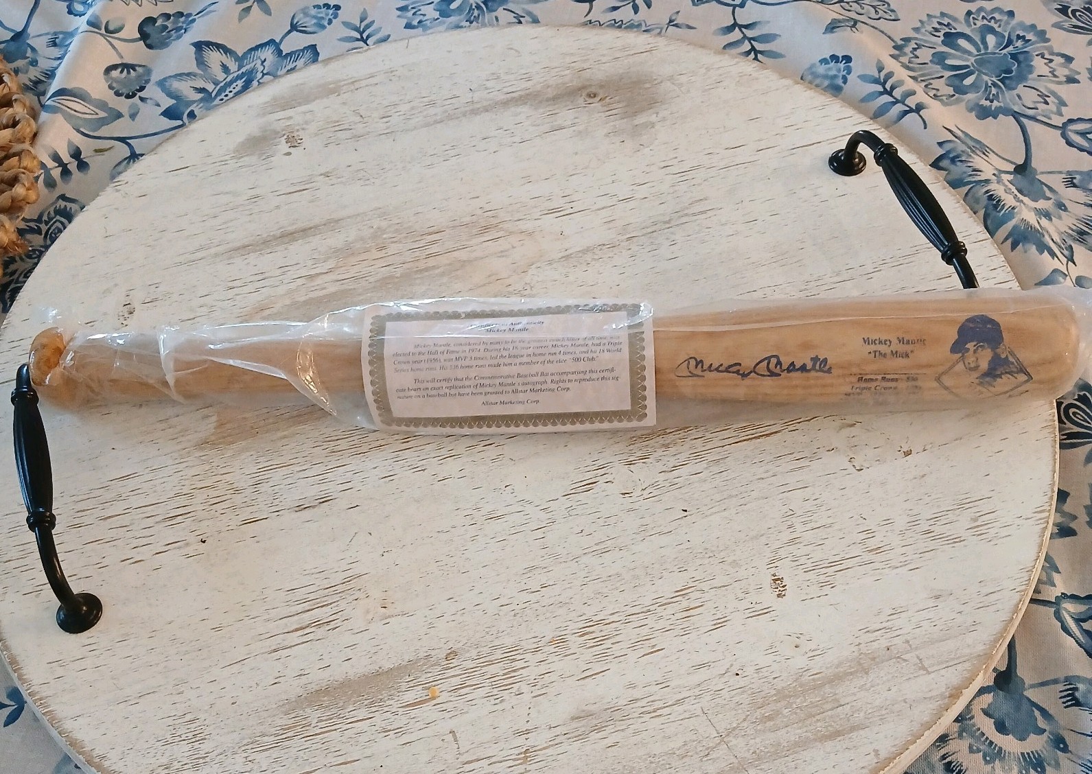Mickey Mantle Commemorative Bat – All-Star Marketing w/ Cert of Authenticity
