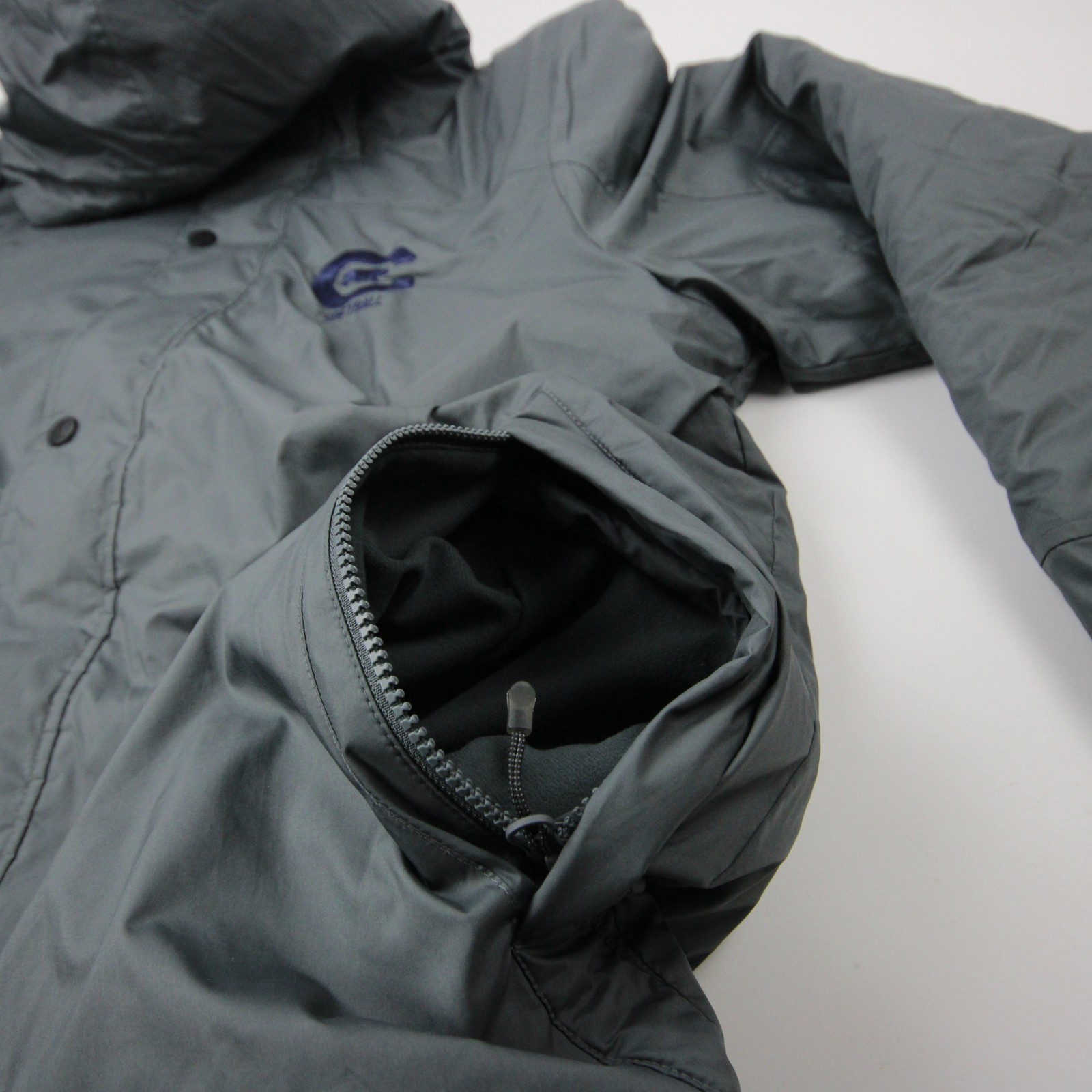 California Golden Bears Under Armour Storm Winter Jacket Men’s Gray Used XL